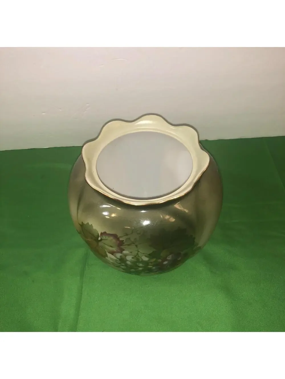 Andrea by Sadek Floral Pot Vase On pedestal Feet Asian Decor Cachepot Green VTG